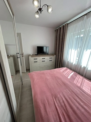 De inchiriat apartament cu 2 camere si balcon, renovat, mobilat și utilat 250 euro luna - imagine 6