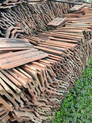 Țiglă cu un cioc foarte buna 