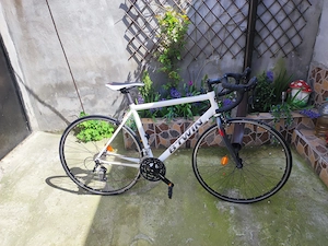 Vind bicicleta semicursiera 