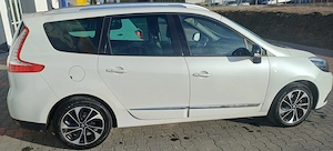 Renault grand scenic model bosse euro 6 7 locuri - imagine 4