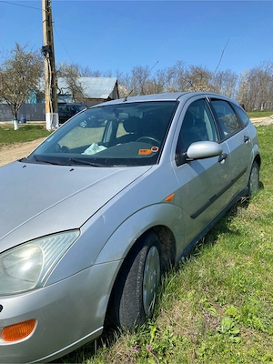 dezmembrez ford focus - imagine 5