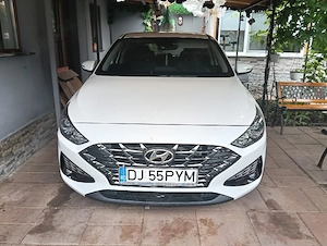 vand hiunday i30 hibrid  - imagine 2