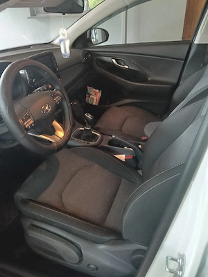 vand hiunday i30 hibrid  - imagine 4