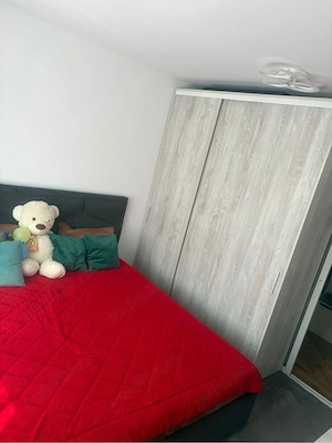 Vand apartament 2 camere decomandat - imagine 9