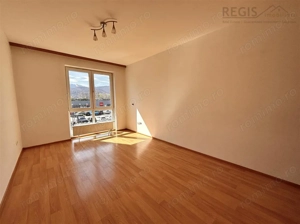 De vanzare | 3 camere decomandat, parcare si boxa - imagine 9