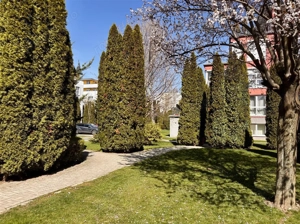 De vanzare | 3 camere decomandat, parcare si boxa - imagine 2