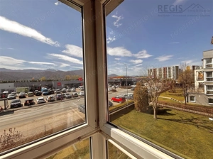 De vanzare | 3 camere decomandat, parcare si boxa - imagine 13