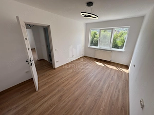 Vand 2 Camere Conf 1 Et.1 - Micro 3  - imagine 13