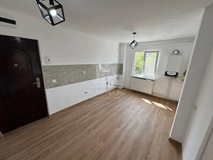 Vand 2 Camere Conf 1 Et.1 - Micro 3  - imagine 7