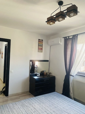 Inchiriez apartament 2 cam Zona Titan - Direct Proprietar - imagine 5