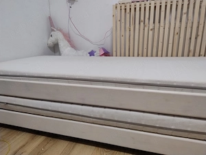 Pat Ikea UT KER dublu suprapus, cu doua saltele