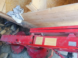 Cositoare de tractor 165