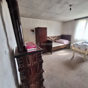 Casa cu Gradina si Teren, 4636 MP. Ghertenis - imagine 15