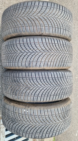 Set Patru Cauciucuri Anvelope Goodyear Vector 225 45 R17 Dot.4324 Profil 8mm  ClasaA Consum Aderență - imagine 5