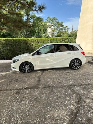 Mercedes B 200 1.8D - imagine 10
