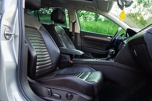 Volkswagen Passat B8 2016 2.0 TSI 220 CP R LINE - imagine 9