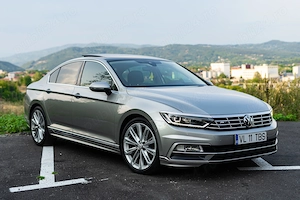 Volkswagen Passat B8 2016 2.0 TSI 220 CP R LINE - imagine 3