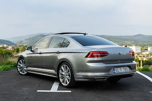 Volkswagen Passat B8 2016 2.0 TSI 220 CP R LINE - imagine 4