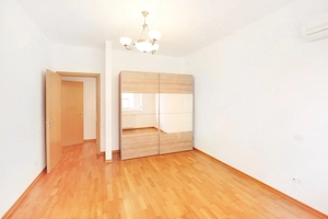 Apartament 4 camere renovat 2025 la 100m de Satul Francez | Aron Cotrus - imagine 3
