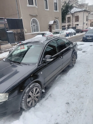 Vând Skoda Superb neagră,1896 cm3, 2008 - imagine 3
