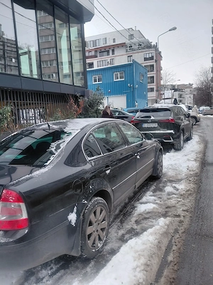 Vând Skoda Superb neagră,1896 cm3, 2008 - imagine 5