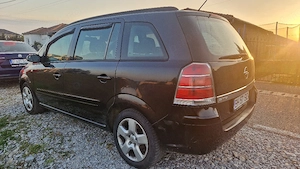 Opel Zafira - imagine 3