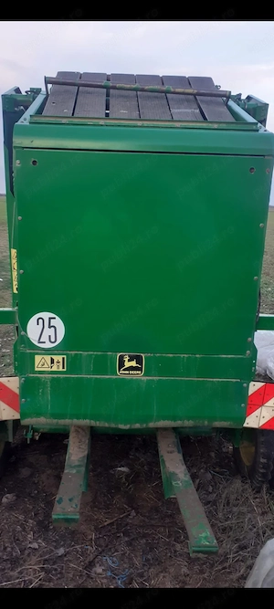 Presa John Deere 590 - imagine 2