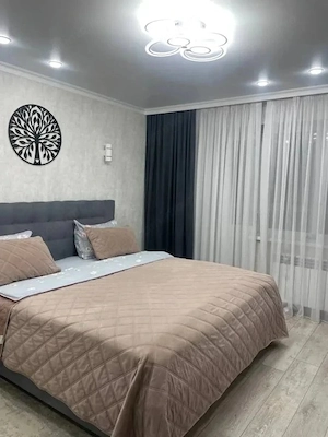 Garsoniera de inchiriat in zona Aparatorii Patriei