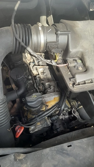 Dezmembrez Mercedes-Benz Sprinter 2,2 2007 - imagine 7