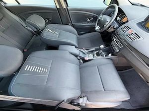 Renault Megane 1.5 dCI Privilege - imagine 16