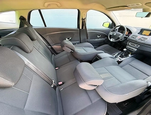 Renault Megane 1.5 dCI Privilege - imagine 18