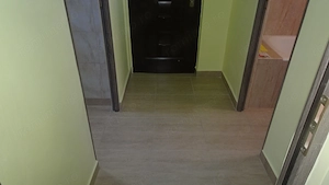 Inchiriez garsoniera decomandata in Deva, zona Zamfirescu in Q-uri, parter inalt, renovata,  - imagine 9