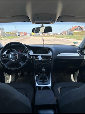 Audi A4 B8 - imagine 4