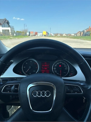 Audi A4 B8 - imagine 5