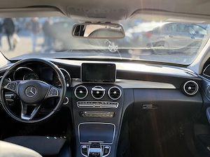 Mercedes Benz Bluetec C 220  pachet AMG - imagine 4