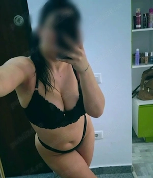 Bună sunt Roxi - imagine 1