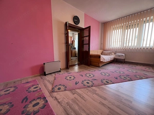 Apartament o camera,zona Gojdu - imagine 8