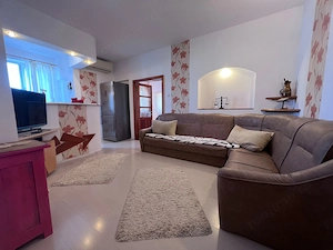 Apartament o camera,zona Gojdu - imagine 2
