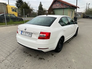 Skoda Octavia 1.6 TDI 2019 - imagine 3