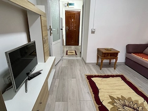 Cet Garsoniera cocheta, etj 1  - imagine 2