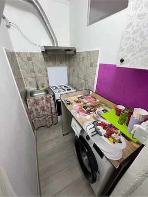 Cet Garsoniera cocheta, etj 1  - imagine 5