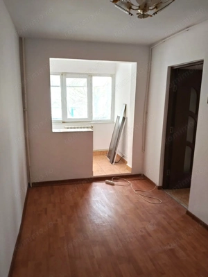 Apartament 4 camere semidecomandate, etaj 2 din 4  – Micro 39, Galați - imagine 2