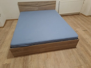 Proprietar închiriez 1 cameră într-un apartament cu 4 camere 