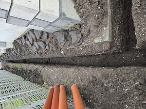 Execut bransamente canalizare si apa