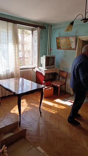 Apartament 70.000 - imagine 4