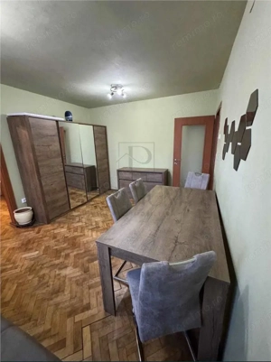 CENTRAL - 2 CAMERE - RENOVAT - MOBILAT - IDEAL INVESTITIE - imagine 3