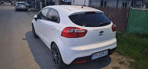 kia Rio 2013 - imagine 5