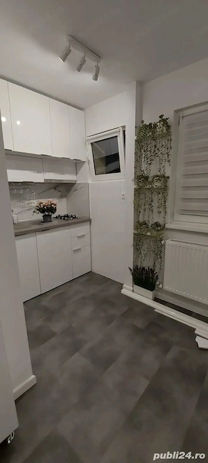 garsoniera metrou 1 decembrie circa 13 politie - imagine 5