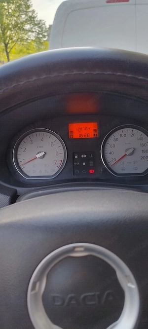 Dacia Sandero 1.4 GPL si AC cumparata din Romania - imagine 3