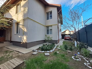 Apartament 3cam+curte+terasa din lemn